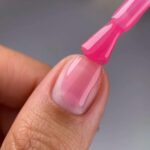 Cover base 47 light pigment — a lightly pigmented semi-transparent rich pink nail base coat, 10 ml - Image 4